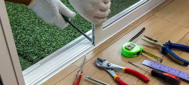 Window Hinge Repair in North Fort Myers, FL